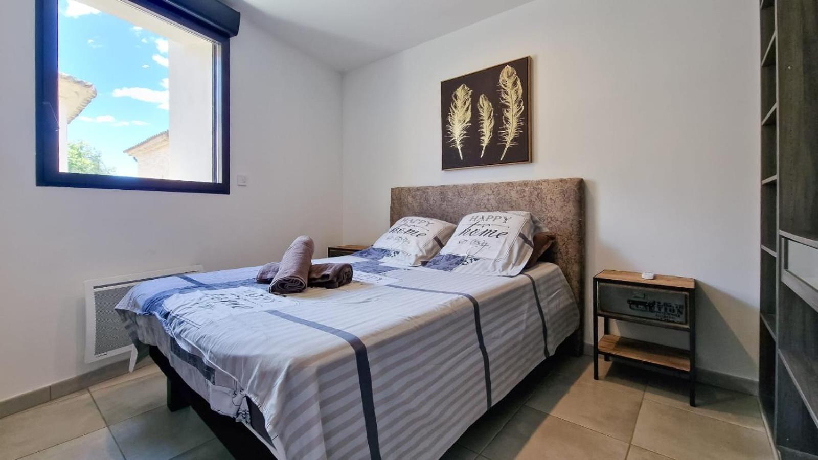 Appartement Plein Centre Bernis Extérieur photo